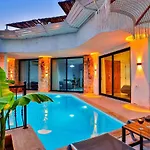 1 Bedroom Seaview With Private Pool Kalkan