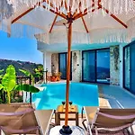 1 Bedroom Seaview With Private Pool